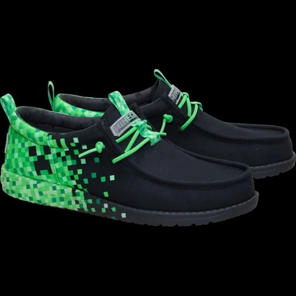 New NIB Minecraft Creeper Hey Dudes Wally Funk Slip On Shoes Sz 8 Black light